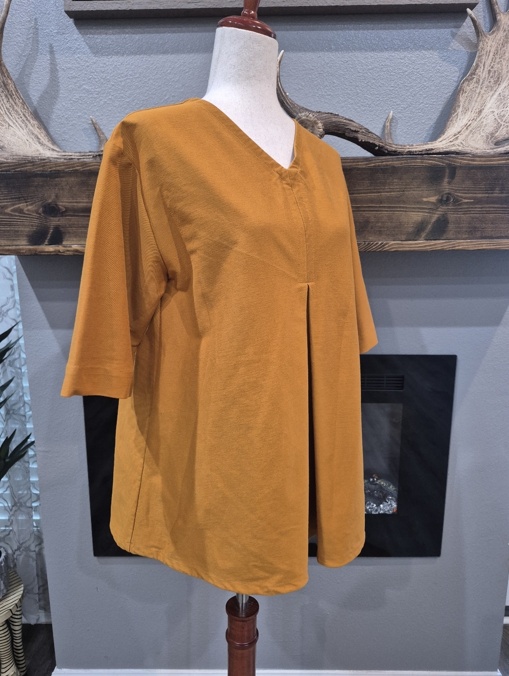 COS Wide V-Neck Tunic Top in Mustard Orange Size Small In Prestige Condition - Picture 5 of 7